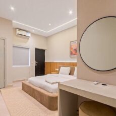 3 -Bedroom Luxury Apartment in Lekki Phase 1